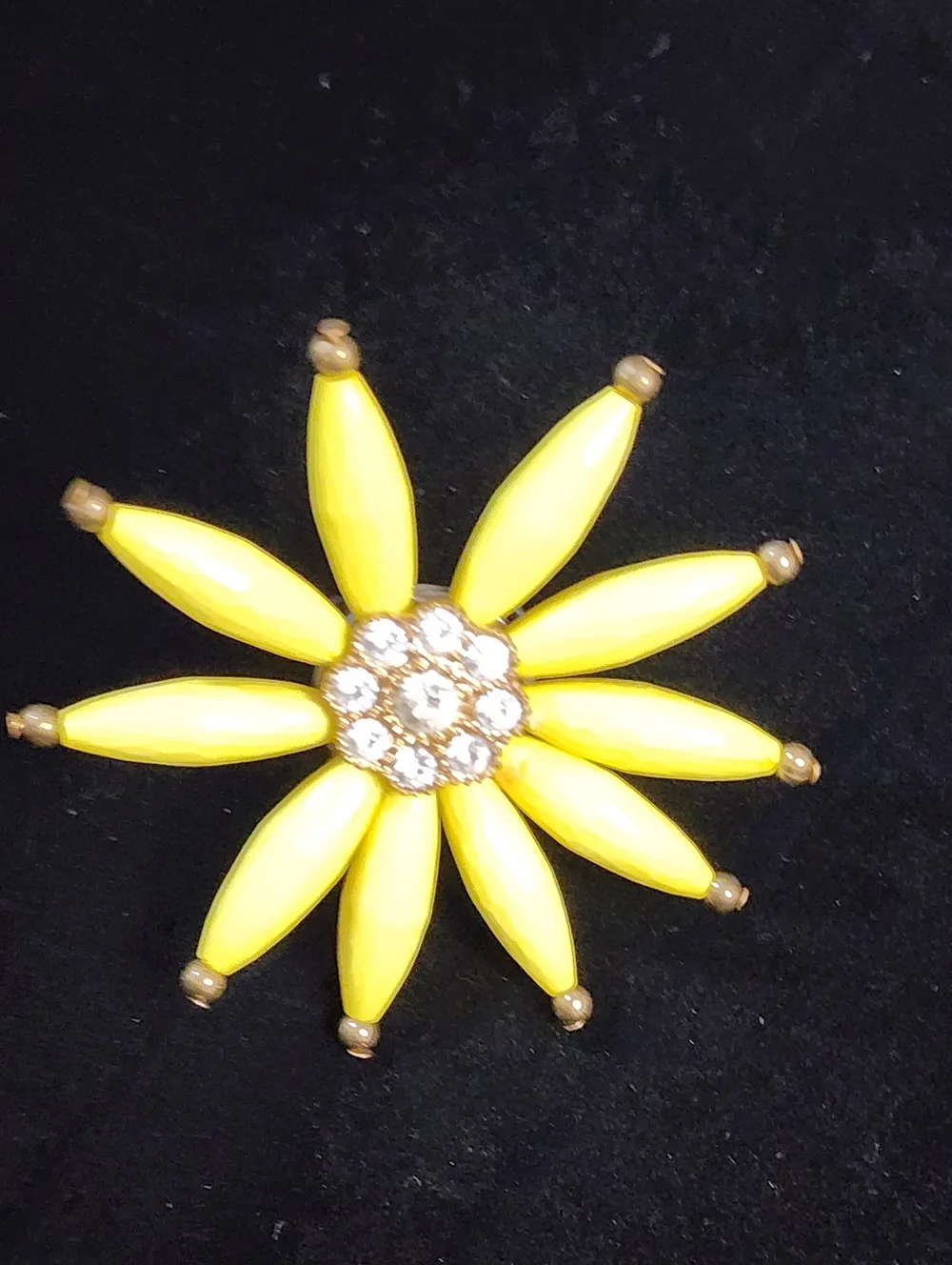 Vintage 1980s Statement Daisy Ring Yellow Enamel Rhinestone Center Oversized